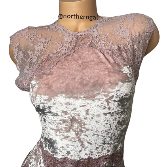 Victoria's Secret Crushed Velvet Teddy Pink - Picture 4 of 15